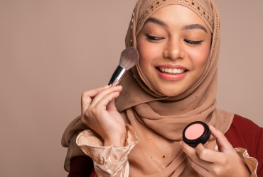 Hydrated, Radiant, Protected: All-in-One Face Solutions for Busy Women